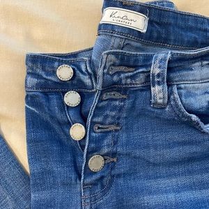 Mid-Rise Skinny Stretch Kancan